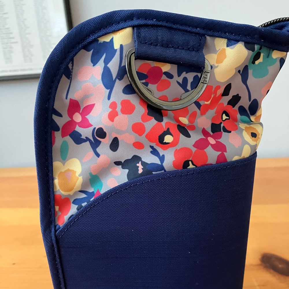 ****SOLD*** NOT FOR SALE Lug Canoe Makeup bag